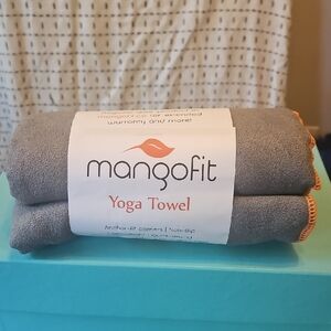 NWT: Yoga Towel by MangoFit Gray and Orange Microfiber